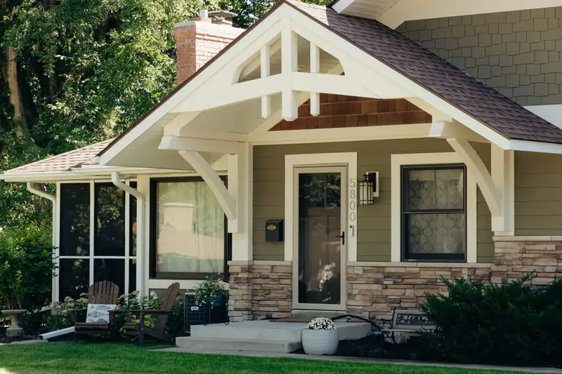 Exterior of quaint home in Edina, MN