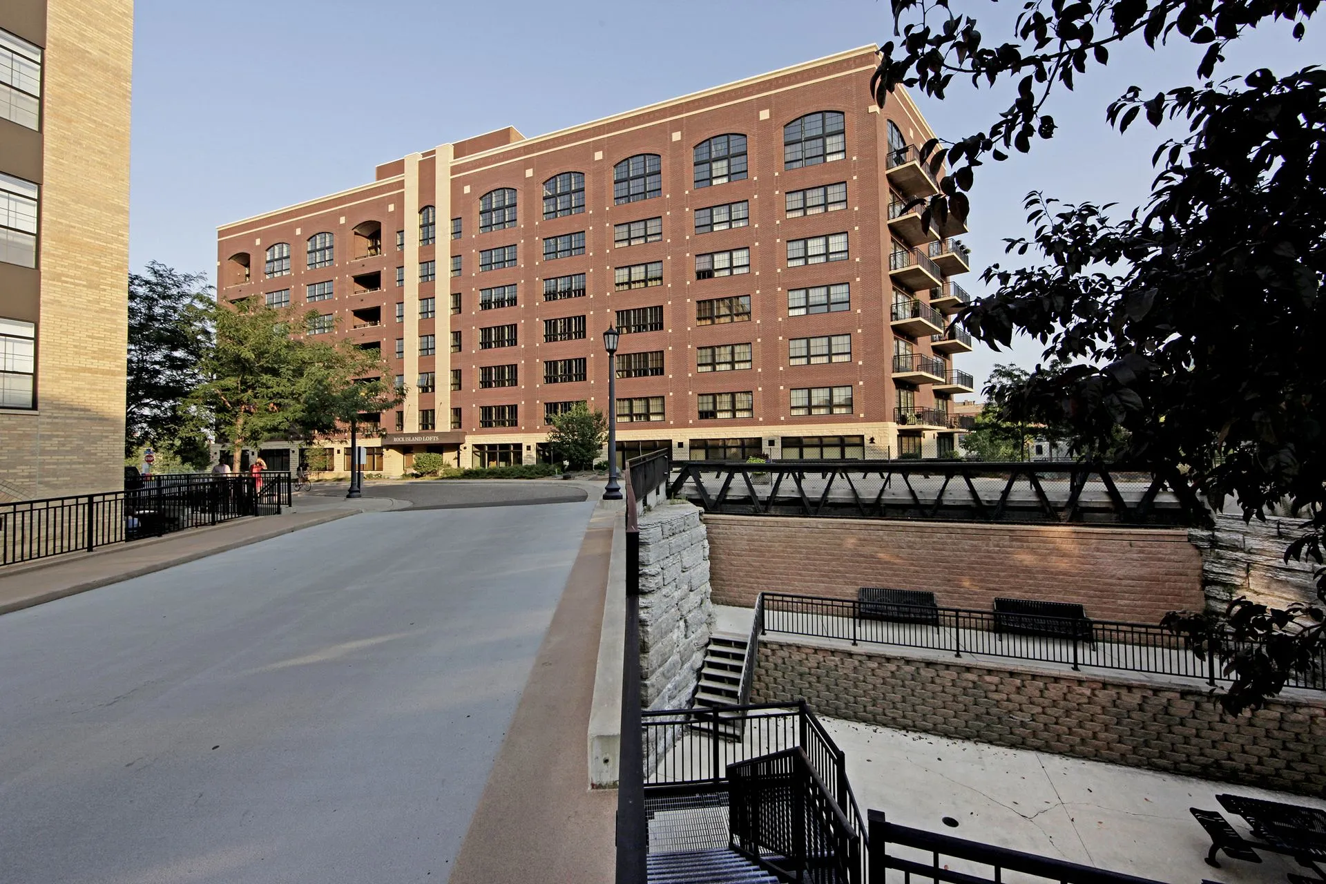 Rock Island Lofts North Loop