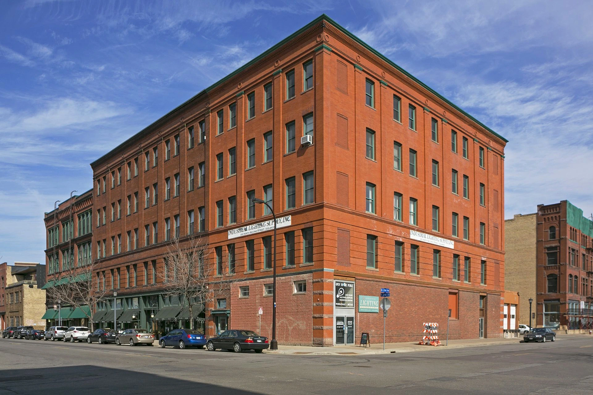 Whitney Square Condos North Loop